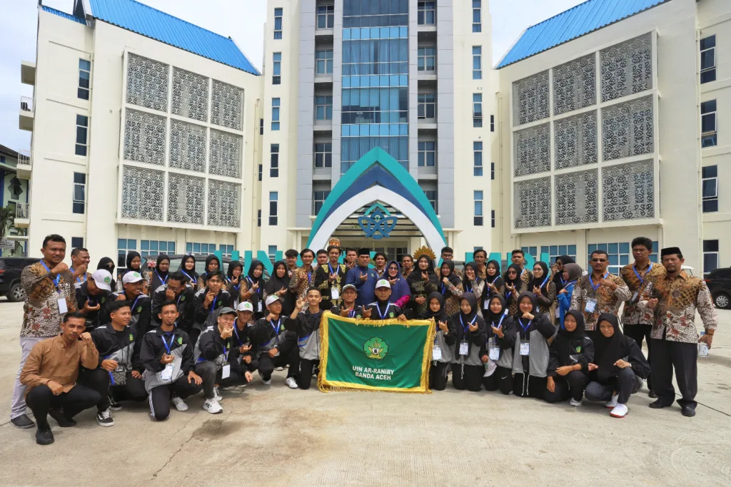 Kontingen UIN Ar-Raniry Aceh