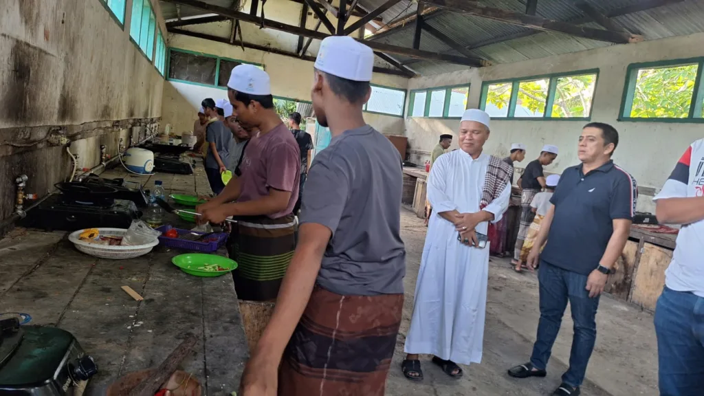 Santri Dayah ini Tak Perlu Lagi Pakai LPG 3 Kg Usai Pasha Jaya Turun Tangan