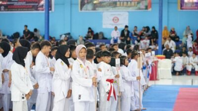 Karate Gabdika Kota Banda Aceh trofi Kapolresta